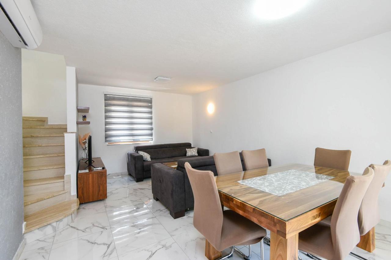 Lidija Apartmani 오레비츠 외부 사진