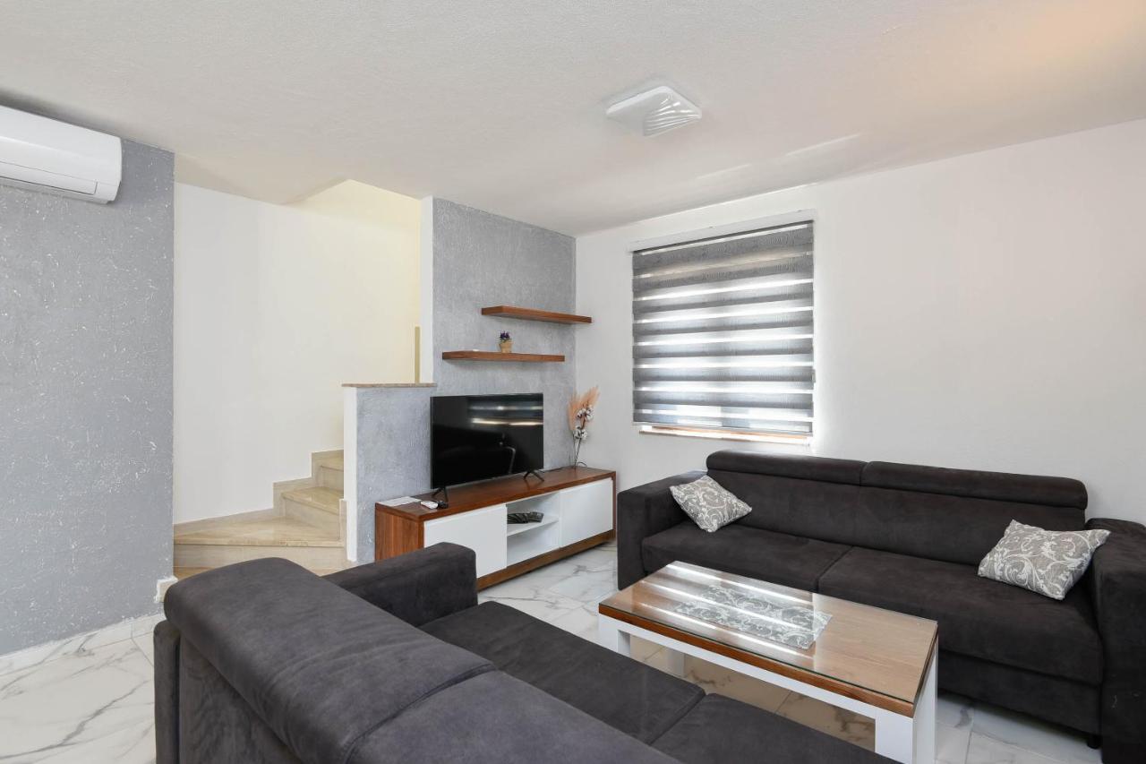 Lidija Apartmani 오레비츠 외부 사진